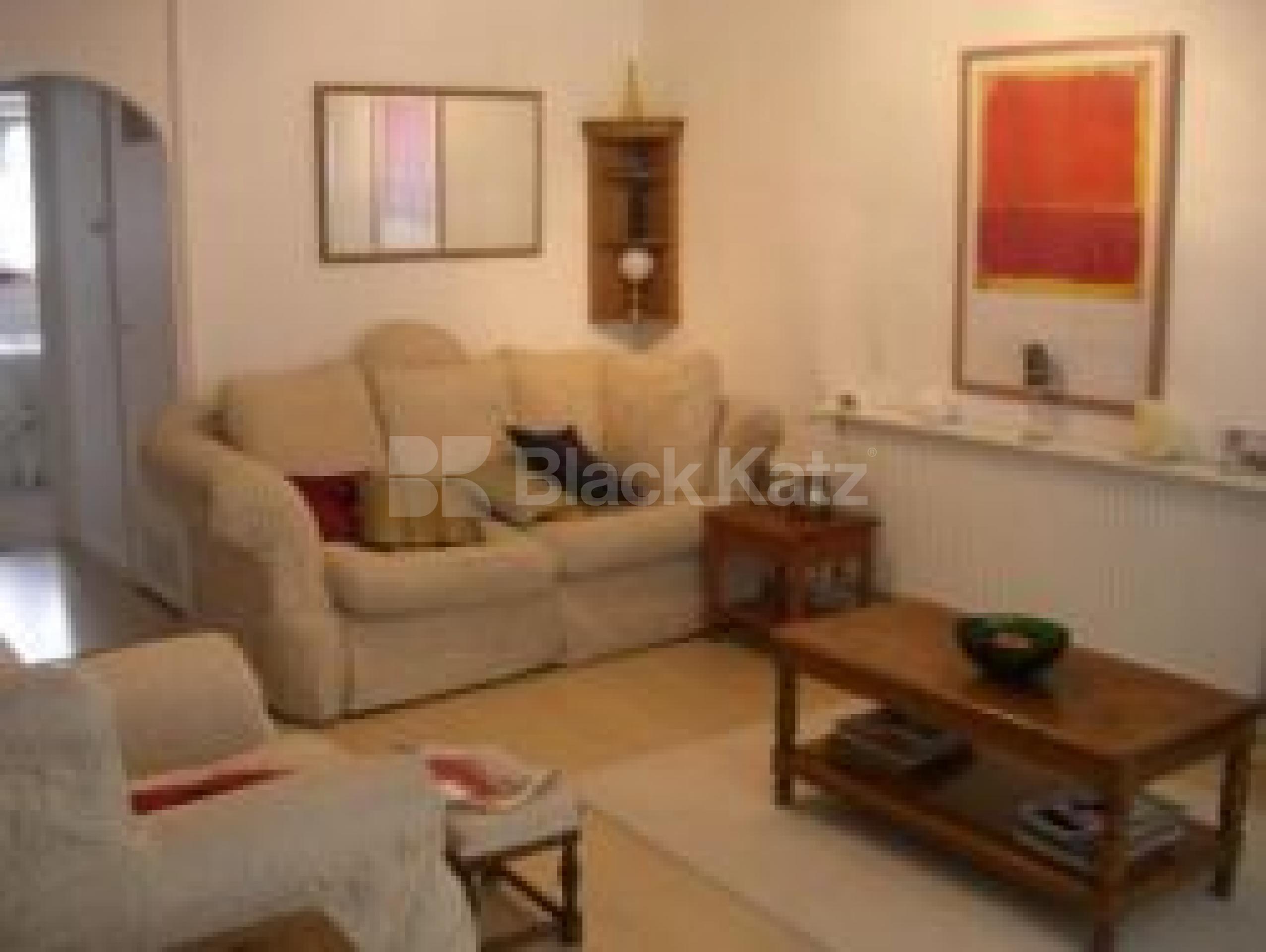 			2 Bedroom, 1 bath, 1 reception Flat			 Church Lane, CROUCH END N8