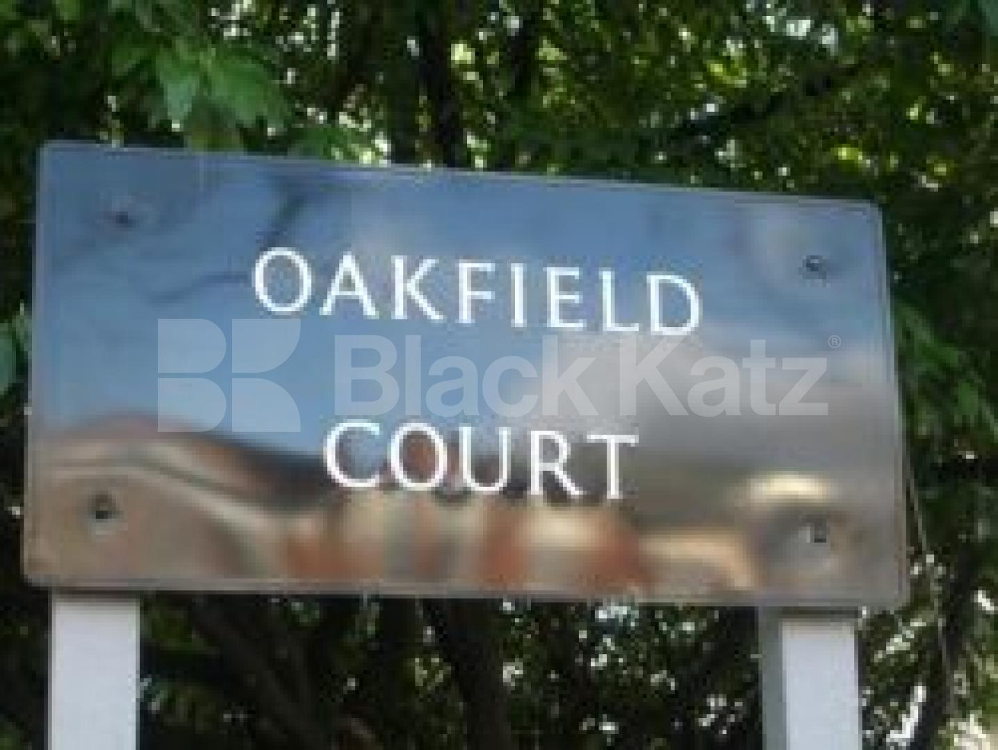 			LET, 1 Bedroom, 1 bath, 1 reception Flat			 Haslemere Road, CROUCH END N8