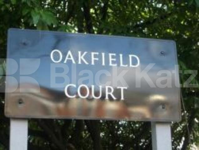 			LET, 1 Bedroom, 1 bath, 1 reception Flat			 Haslemere Road, CROUCH END N8