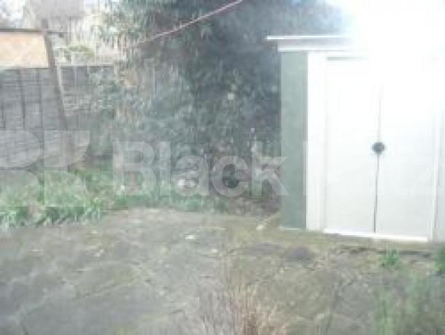 Ground floor flat just moments away from Bounds Green tube station Clarence Road, Bounds Green 