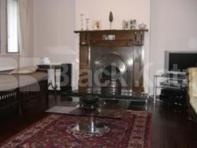 			LET!, 3 Bedroom, 1 bath, 1 reception Ground Floor Maisonette			 Lyttleton Road, EAST FINCHLEY