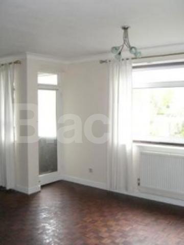 			3 Bedroom, 1 bath, 1 reception Flat			 Sheldon Ave, HIGHGATE N6