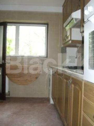 			3 Bedroom, 1 bath, 1 reception Flat			 Sheldon Ave, HIGHGATE N6