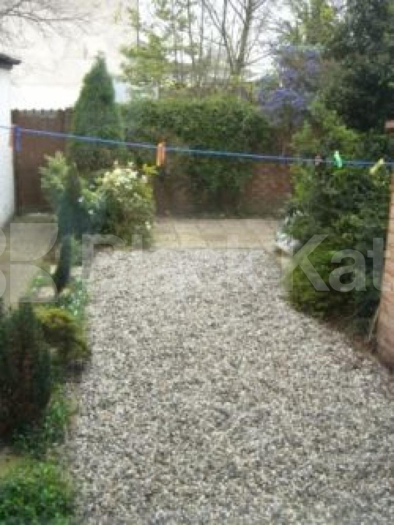 			MUST BE SEEN !, 2 Bedroom, 1 bath, 1 reception Ground Floor Flat			 Ballards Lane, North Finchley