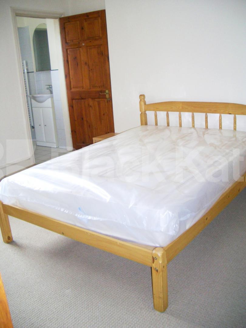 			NEW INSTRUCTION (Private Patio Garden) , 1 Bedroom, 1 bath, 1 reception Apartment			 Barons Court Road, BARONS COURT