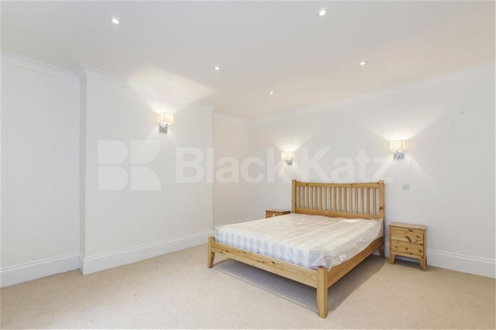 Spacious three double bedroom apartment set within a handsome period conversion Camden Road, Camden Borders 