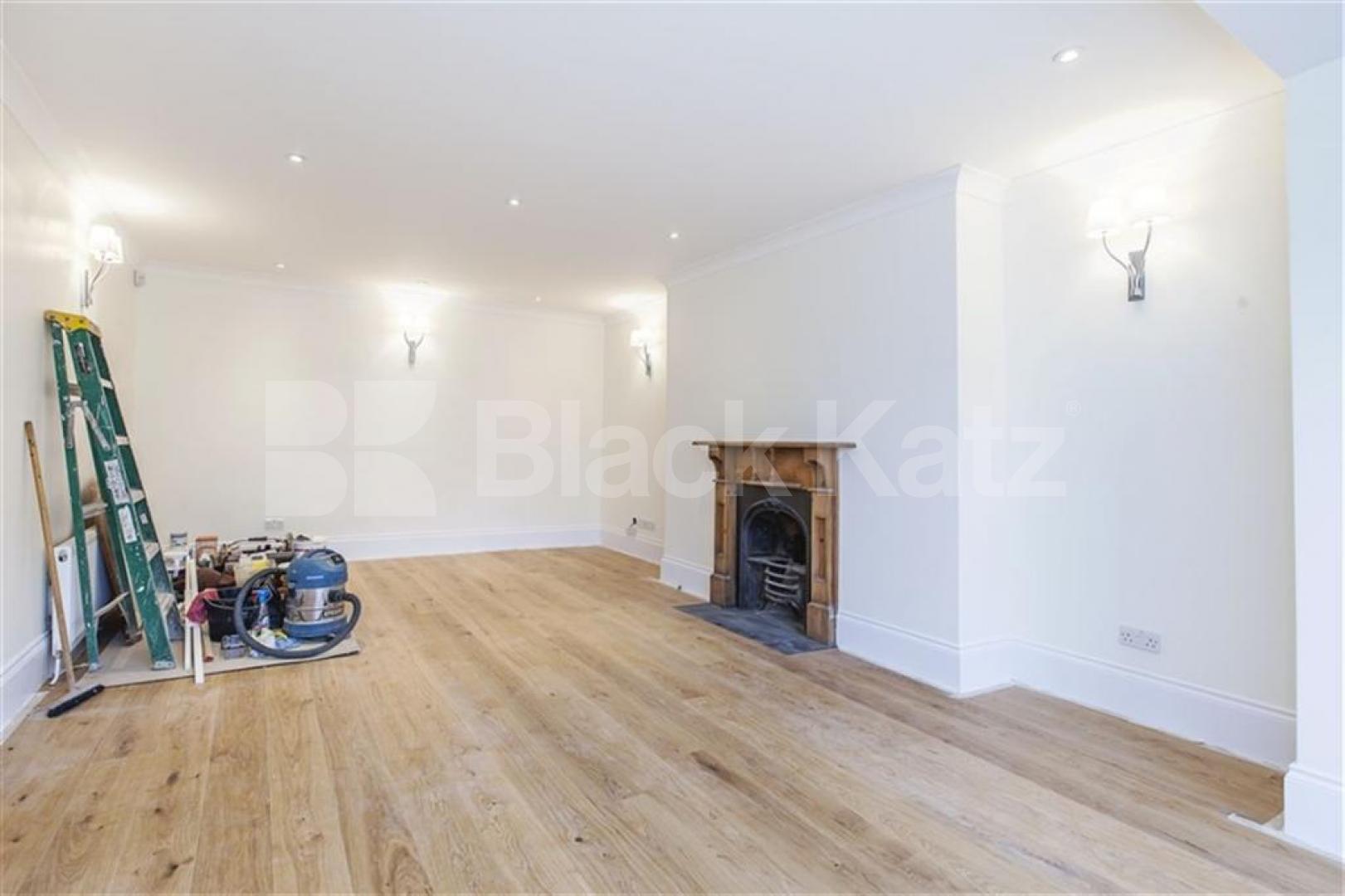 Spacious three double bedroom apartment set within a handsome period conversion Camden Road, Camden Borders 