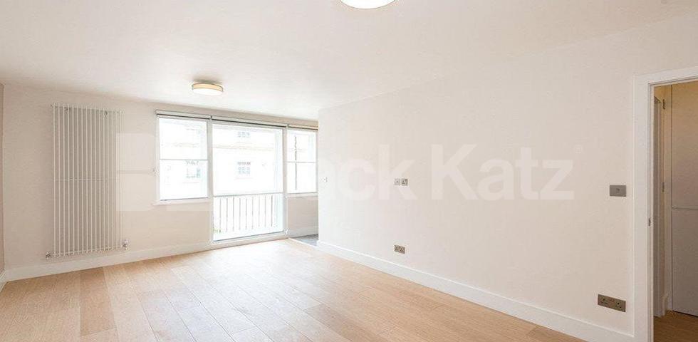 Amazing modern studio by regents park and 12 mins walk to Euston Cumberland Terrace Mews, Regents Park - Great Portland Street