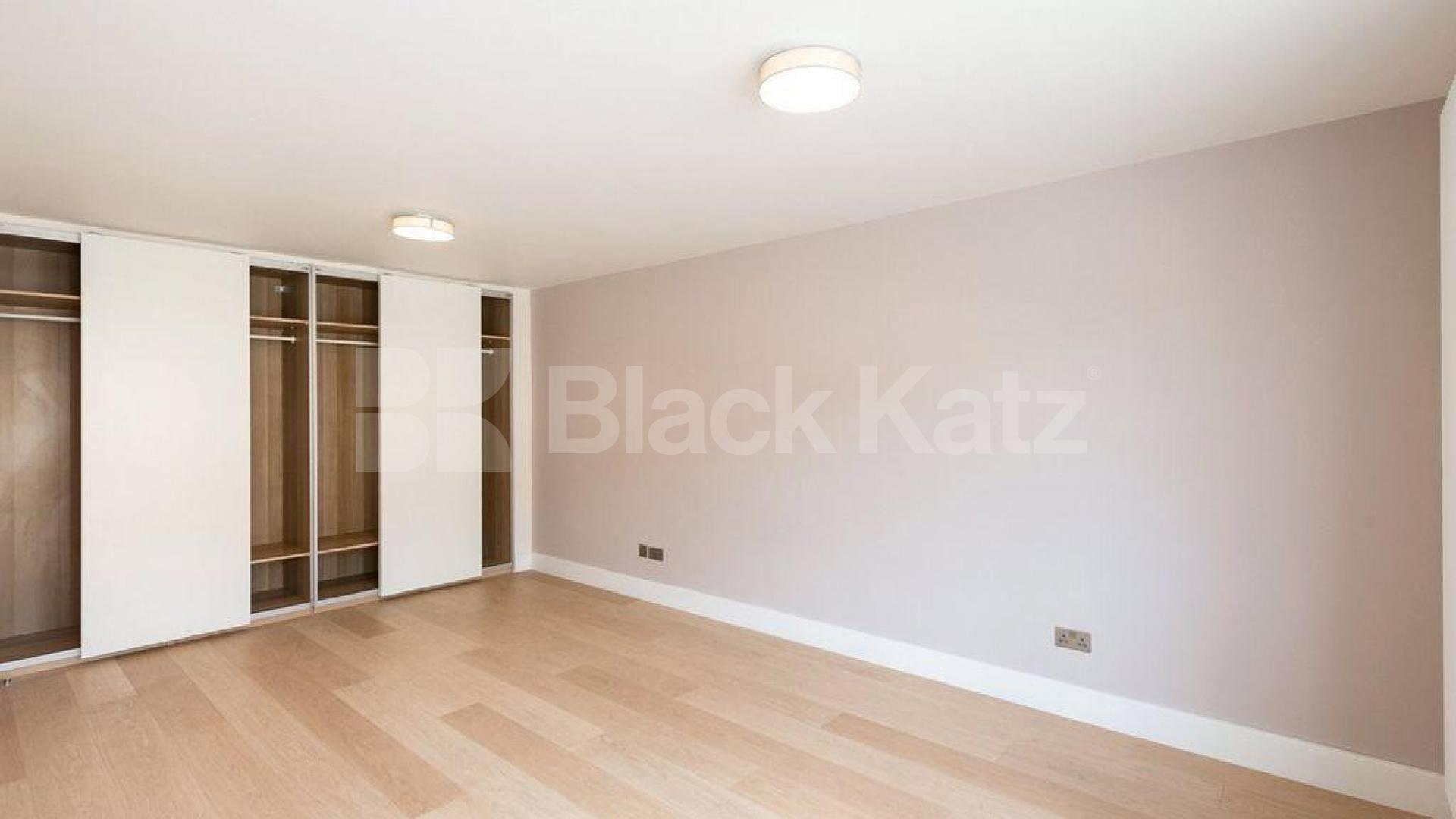 Amazing modern studio by regents park and 12 mins walk to Euston Cumberland Terrace Mews, Regents Park - Great Portland Street