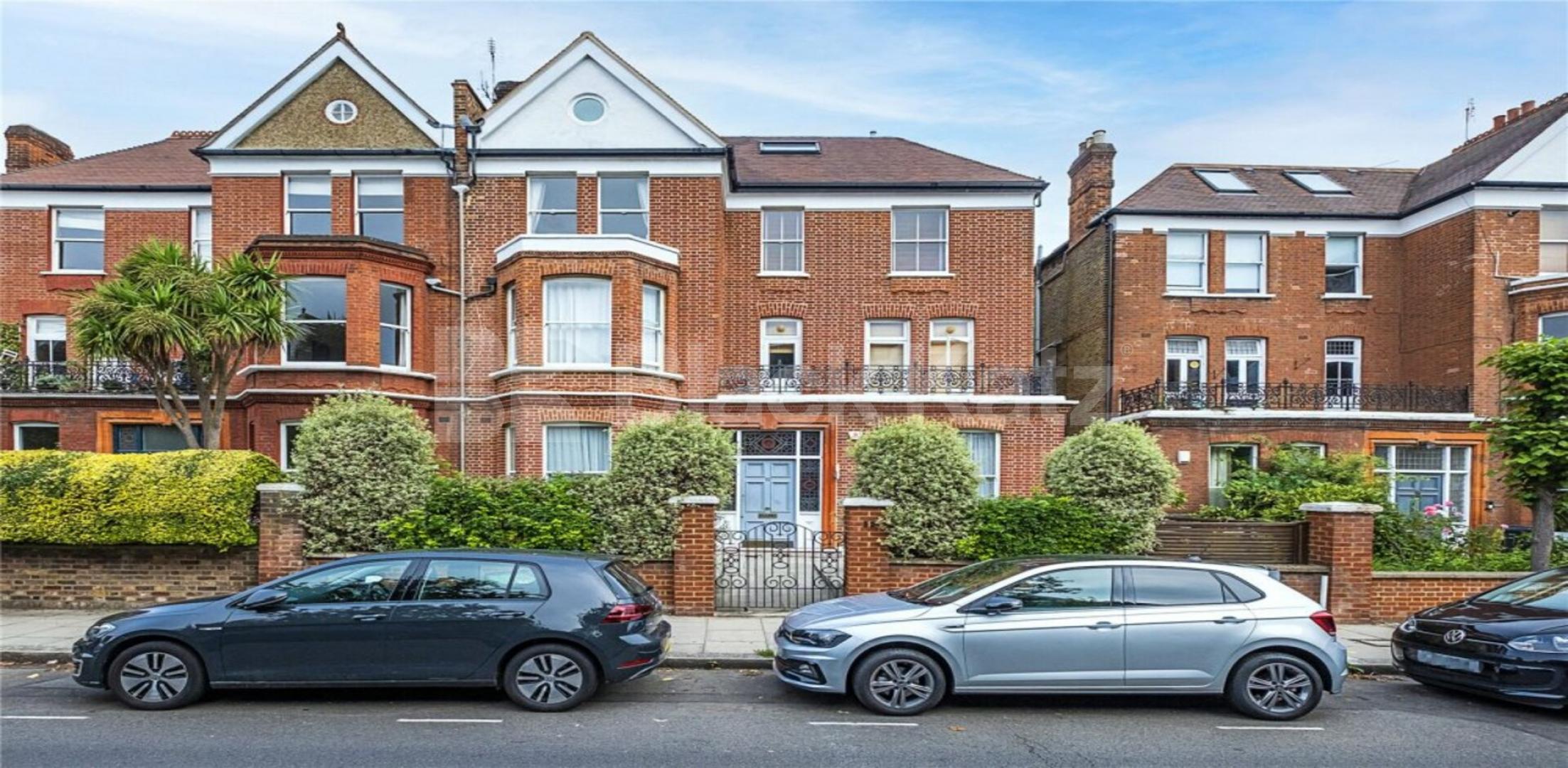 Serendipitous 1 Bedroom Flat in Canfield Gardens NW6