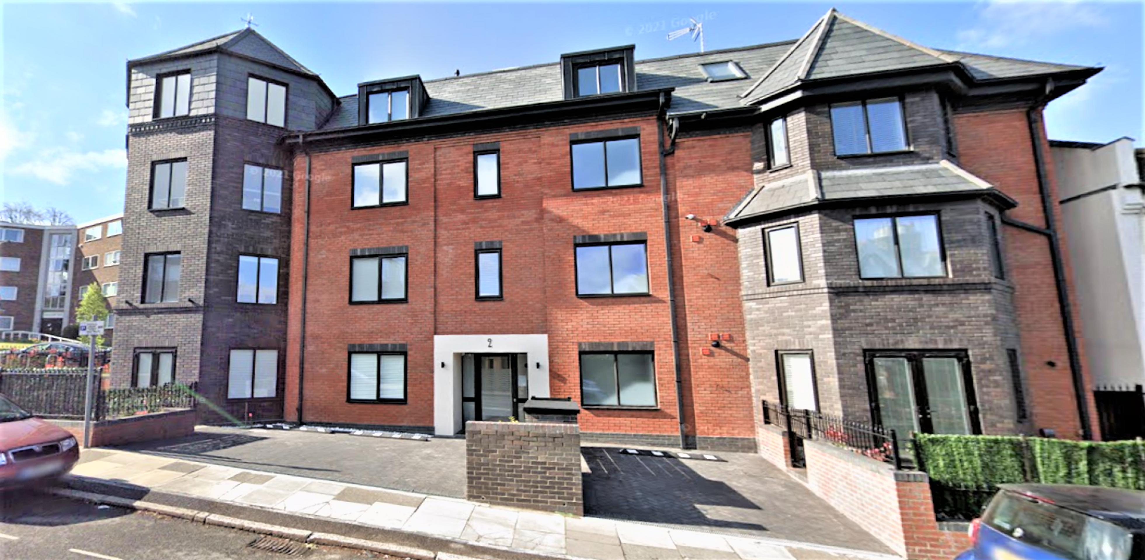 			Studio Apartment, 1 bath, 1 reception Studio			 Dollis Road, FINCHLEY CENTRAL N3 N3