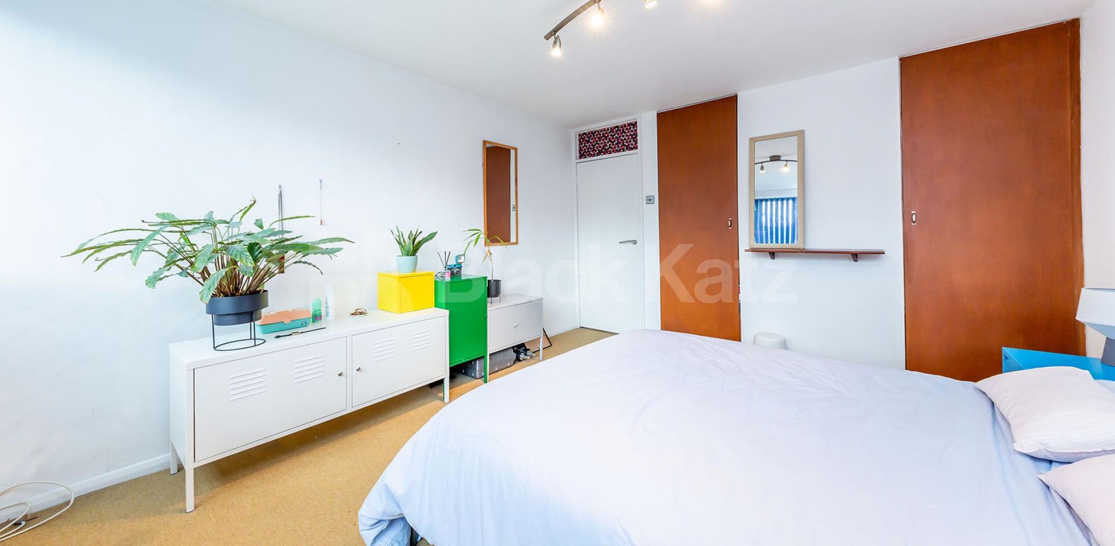 			1 Bedroom, 1 bath, 1 reception Flat			 Coolhurst Road, Crouch End