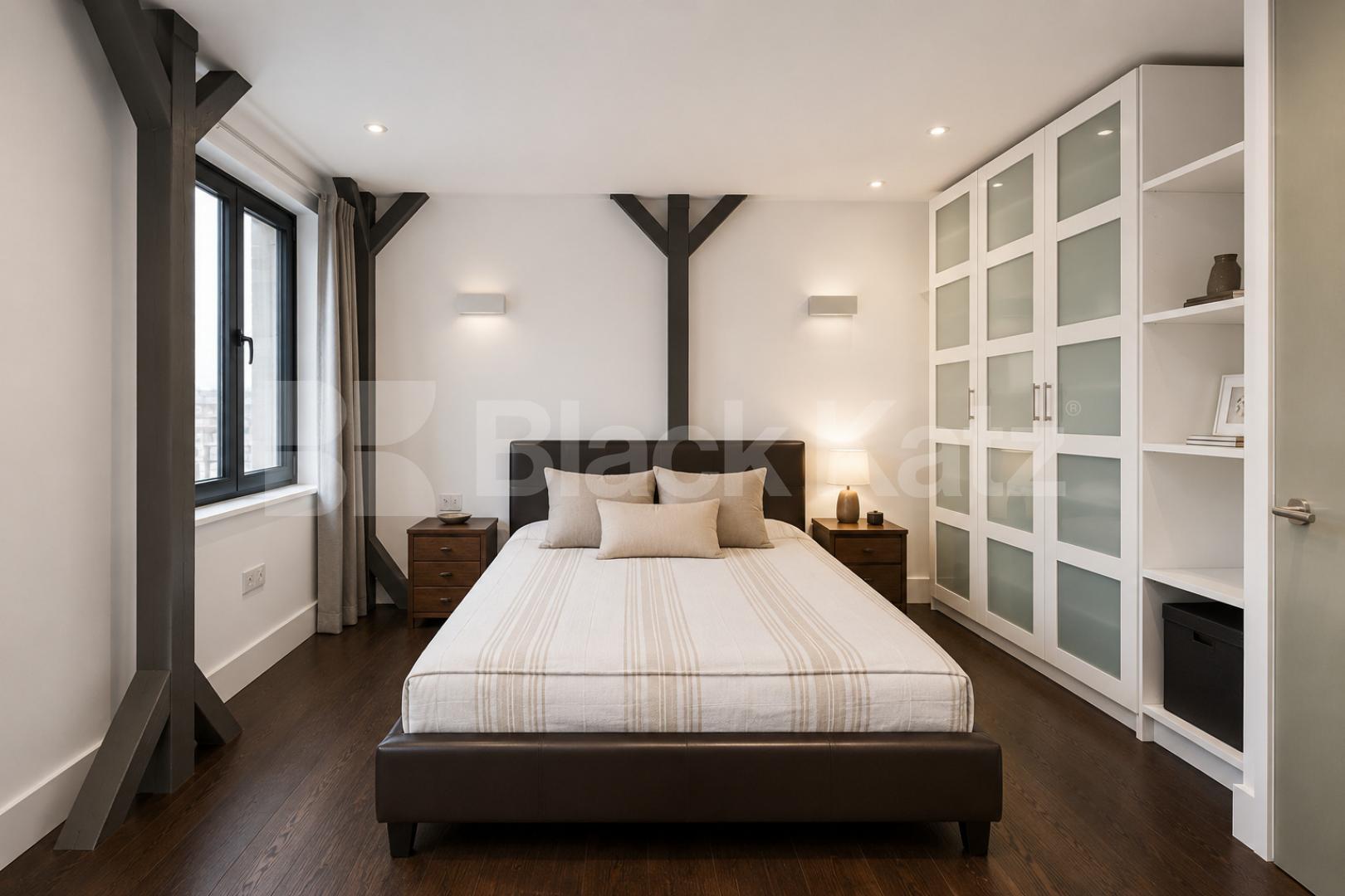 Luxury Four Bedroom Penthouse with Four En-Suites & Balcony, Old Street Old Street , Old Street - Shoreditch