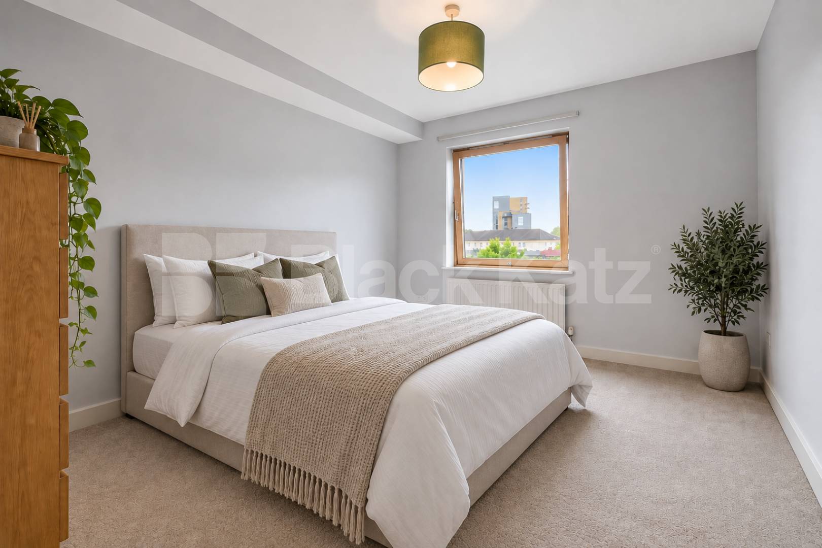 Modern One Bedroom Apartment with Private Balcony – Westpoint Apartments, N8 Clarendon Road, Hornsey