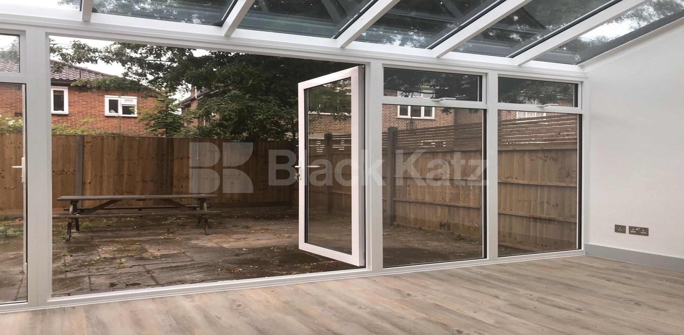 			NEW INSTRUCTION, 4 Bedroom, 1 bath, 1 reception Mews House			 Rodenhurst Road, Clapham South