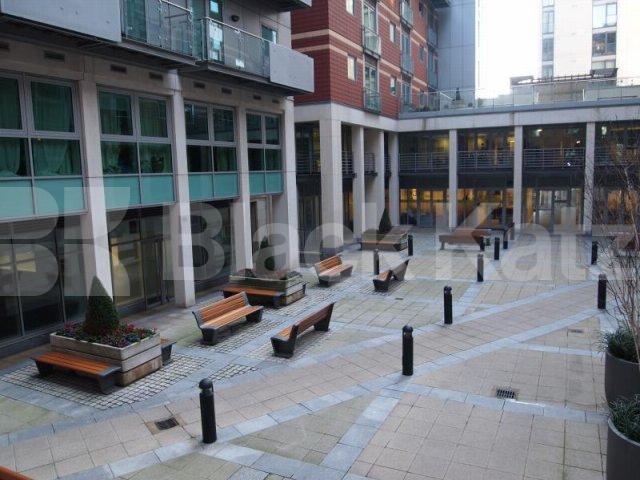 			NEW INSTRUCTION , 2 Bedroom, 1 bath, 1 reception Apartment			 Albert Embankment, Waterloo / Westminster 