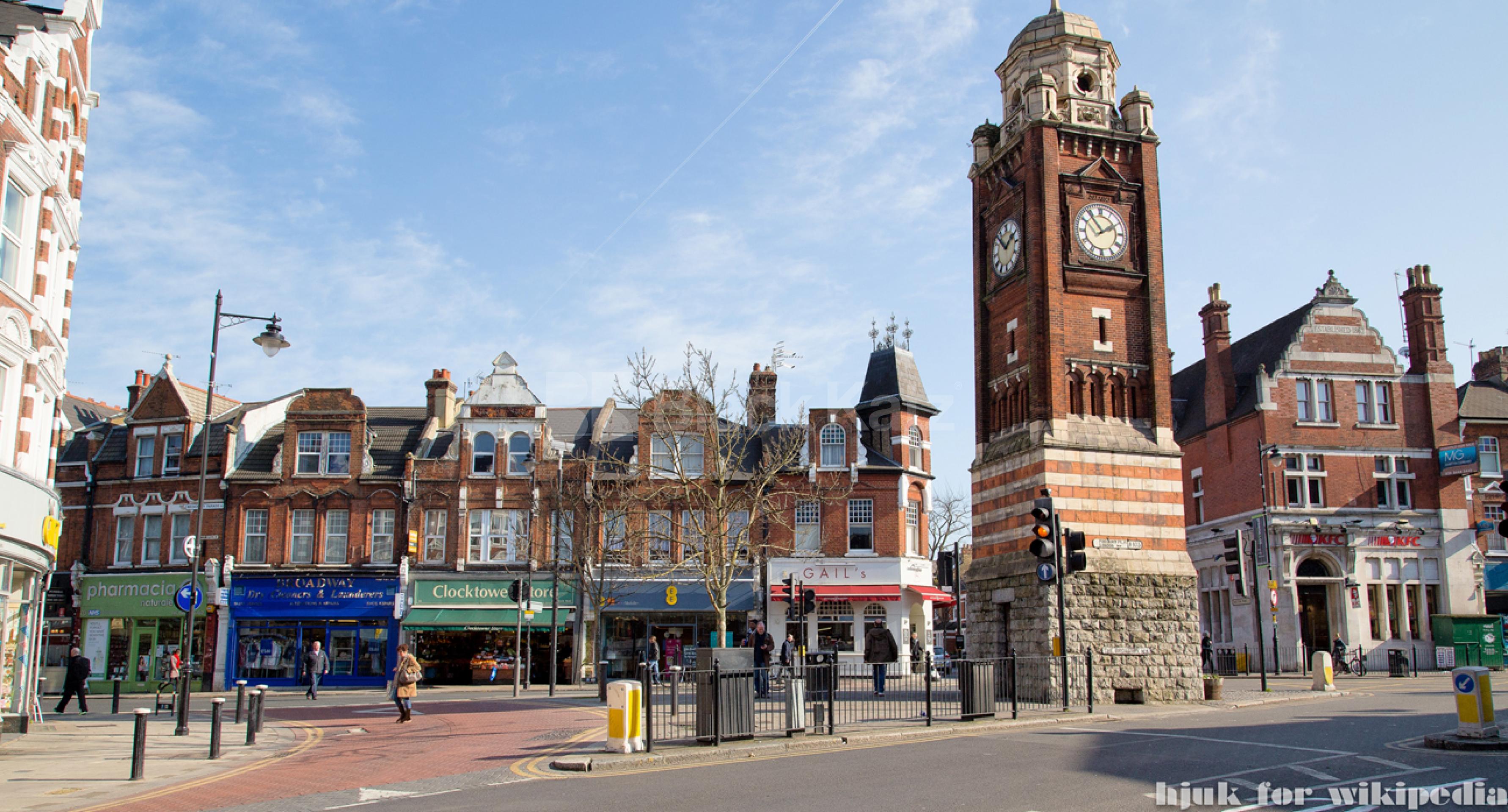Super 2 double bed flat with a modern kitchen , bathroom and wood floors  Park Road, Crouch End N8