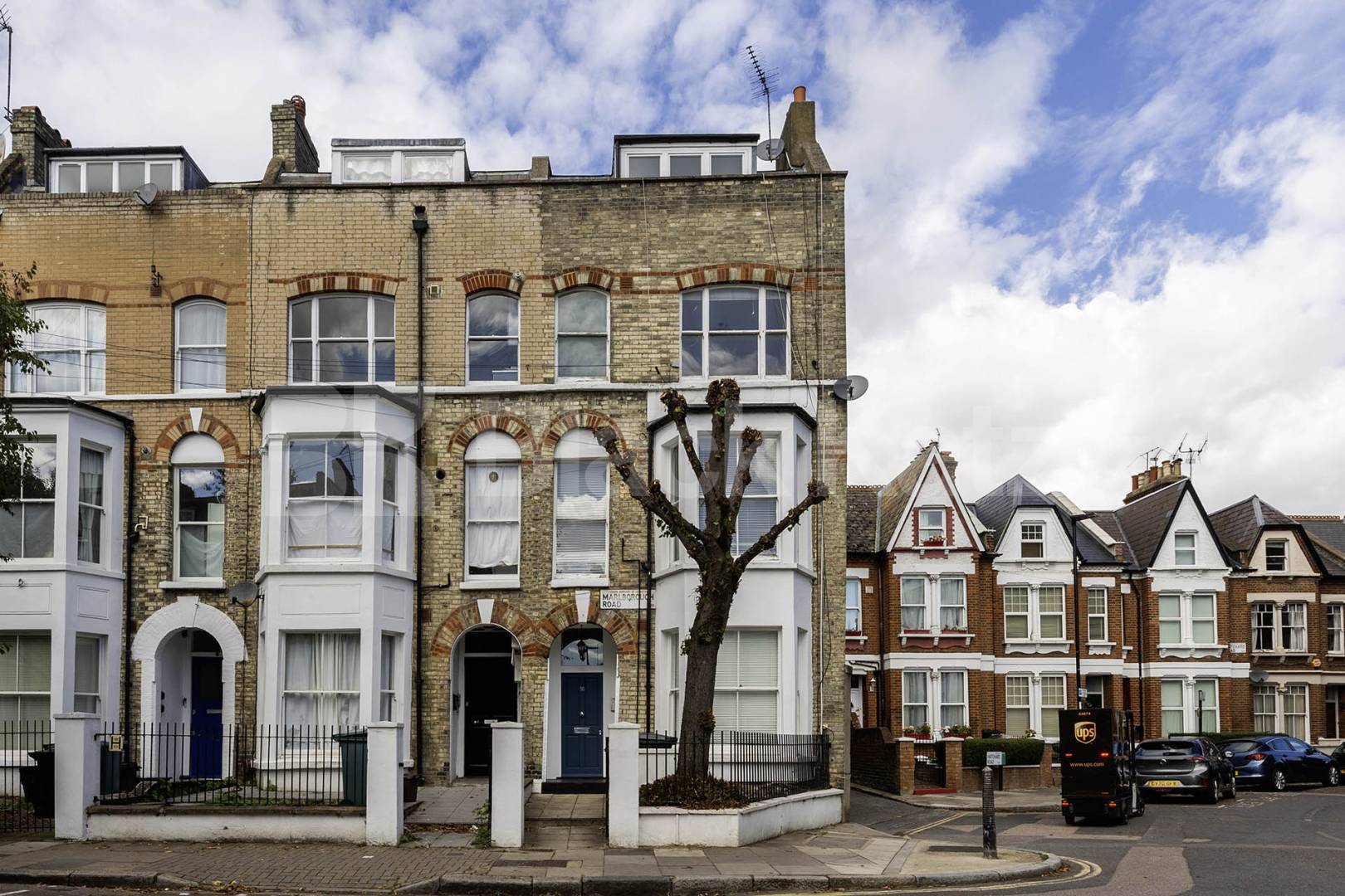 Large split level 3 bedroom in a well maintained conversion in Archway Marlborough Road, Upper Holloway 