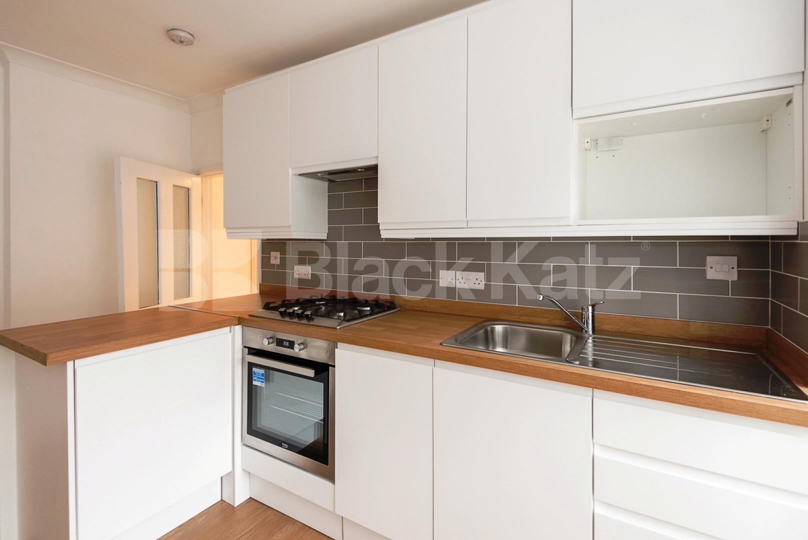 			NEWLY REFURBISHED LARGE 1- 2 BED WITH GARDEN, 1 Bedroom, 1 bath, 1 reception Flat			 Dartmouth Park Road, KENTISH TOWN / DARTMOUTH PARK