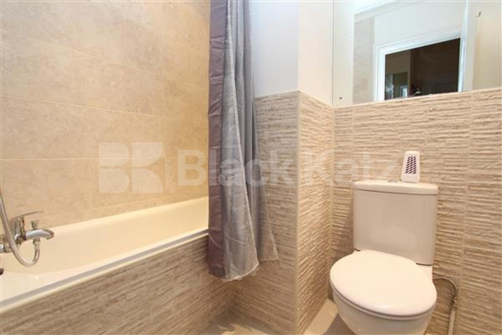 			NEW INSTRUCTION!, 1 Bedroom, 1 bath, 1 reception Flat			 Devonshire Terrace, HYDE PARK