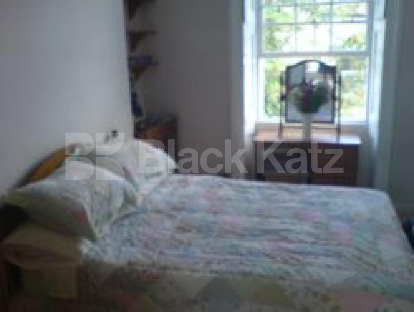 			1 Bedroom, 1 bath, 1 reception Flat			 Camden Street, Camden