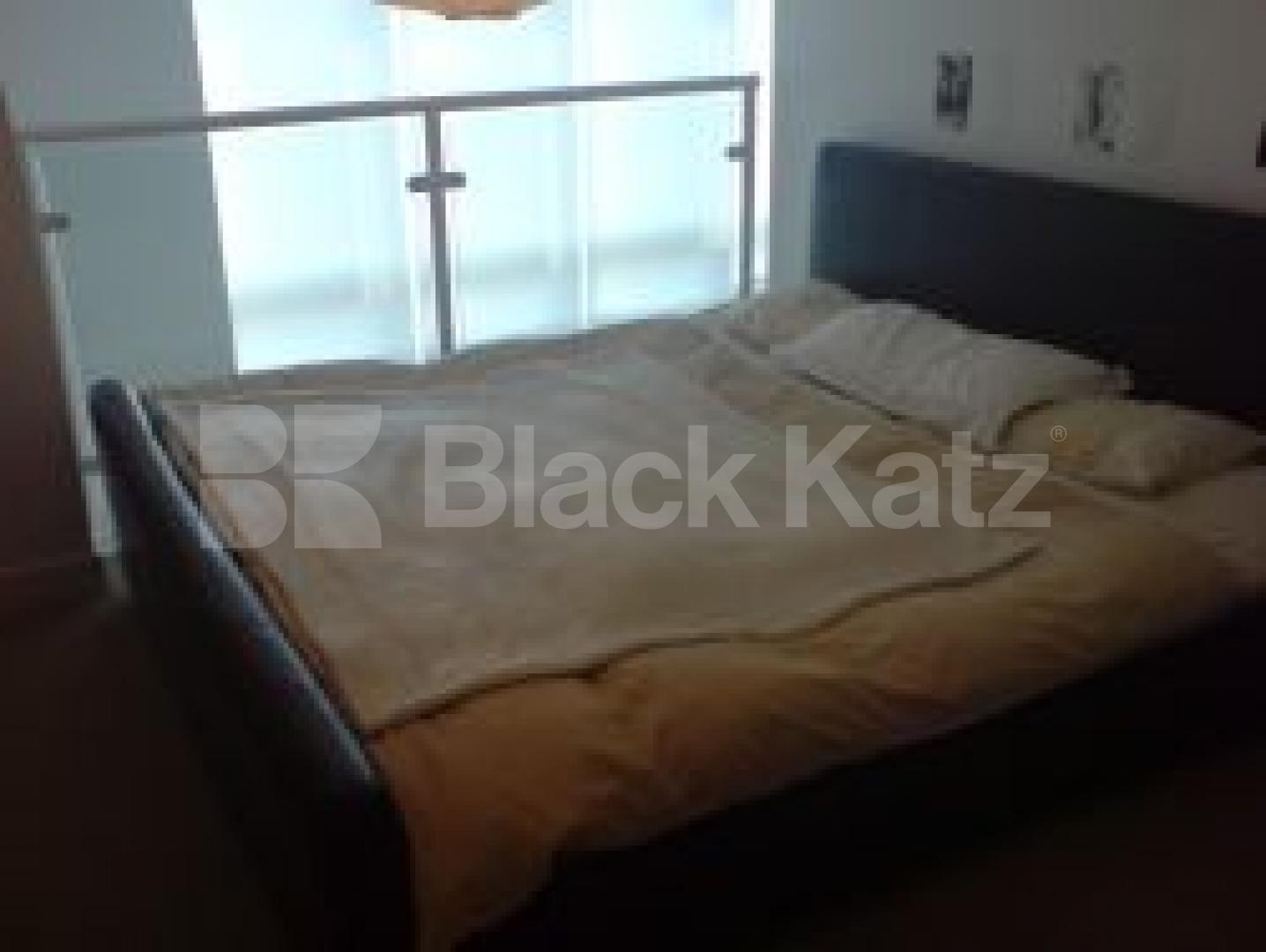 			2 Bedroom, 1 bath, 1 reception Flat			 Santuary Street, Borough