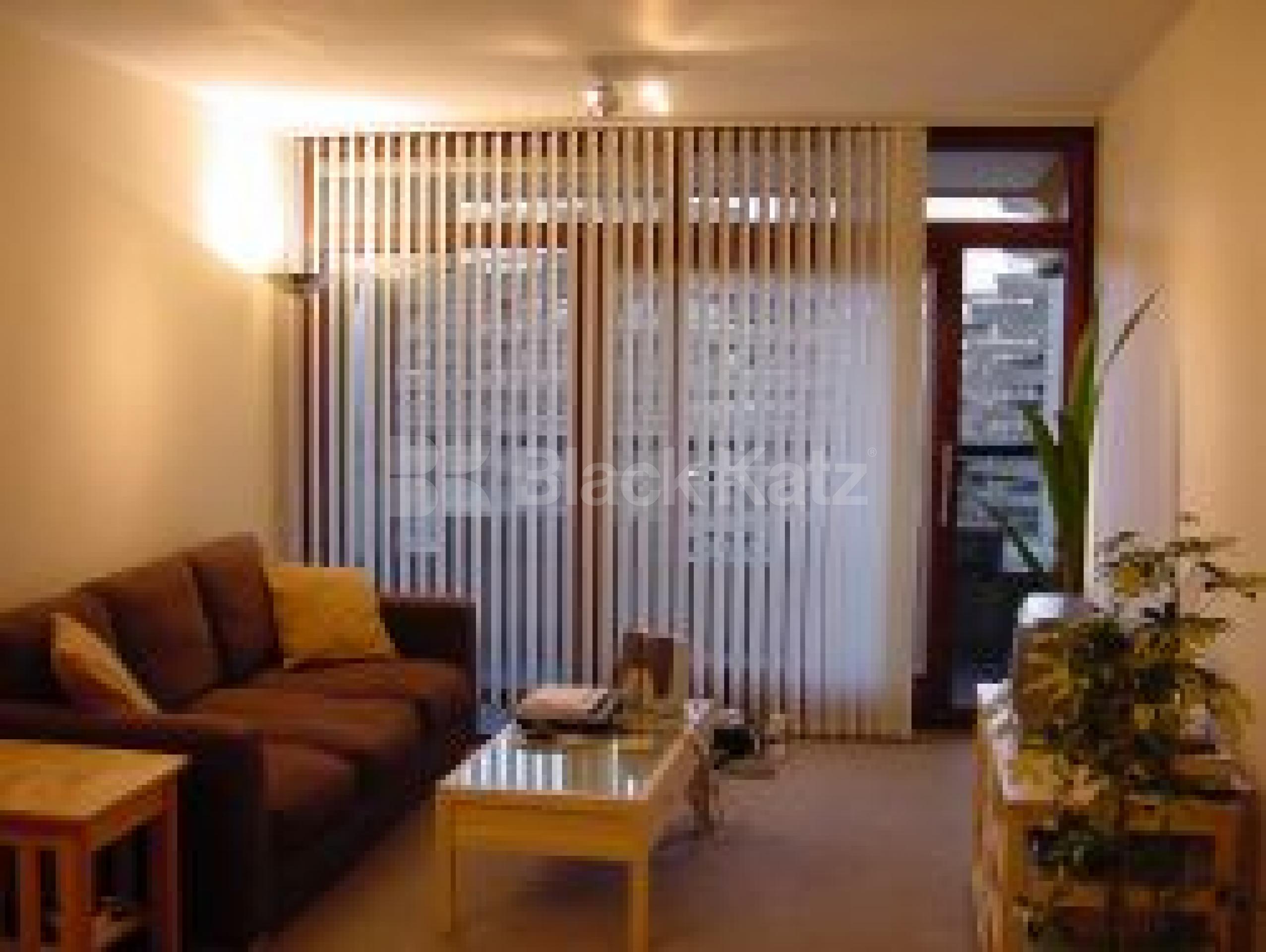 			New instruction, 1 Bedroom, 1 bath, 1 reception Flat			 Bunyan Court, Barbican EC2Y