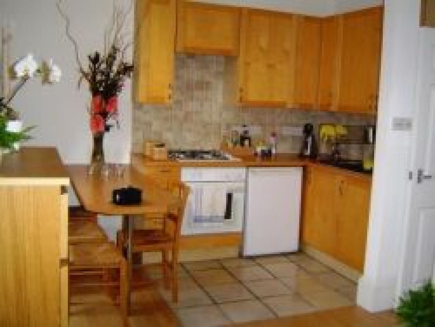 			1 Bedroom, 1 bath, 1 reception Flat			 Clifton Road, MAIDA VALE/WARWICK AVENUE