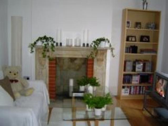 			1 Bedroom, 1 bath, 1 reception Flat			 Clifton Road, MAIDA VALE/WARWICK AVENUE