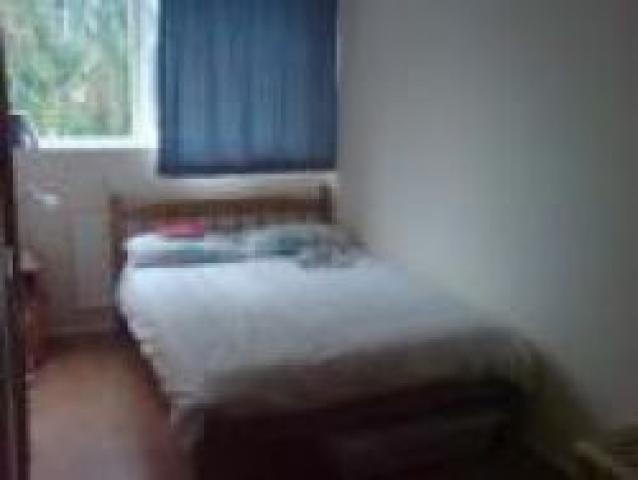 			New Instruction, 3 Bedroom, 1 bath, 1 reception Flat			 Clarendon Walk, NOTTINGHILL W11