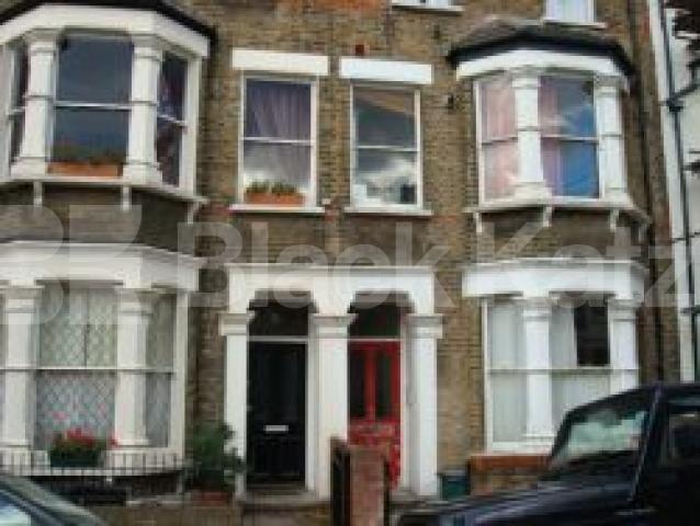 			NEW INSTRUCTION, 1 Bedroom, 1 bath, 1 reception Flat			 Witherington Road, HIGHBURY N5