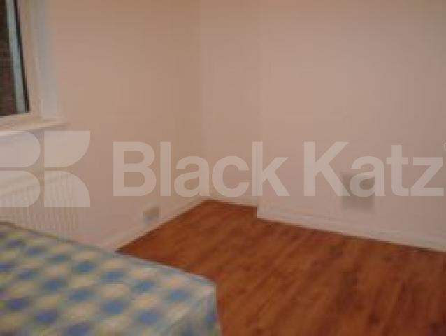 			NEW INSTRUCTION, 3 Bedroom, 1 bath, 1 reception Flat			 Carleton Road, TUFNELL PARK N7