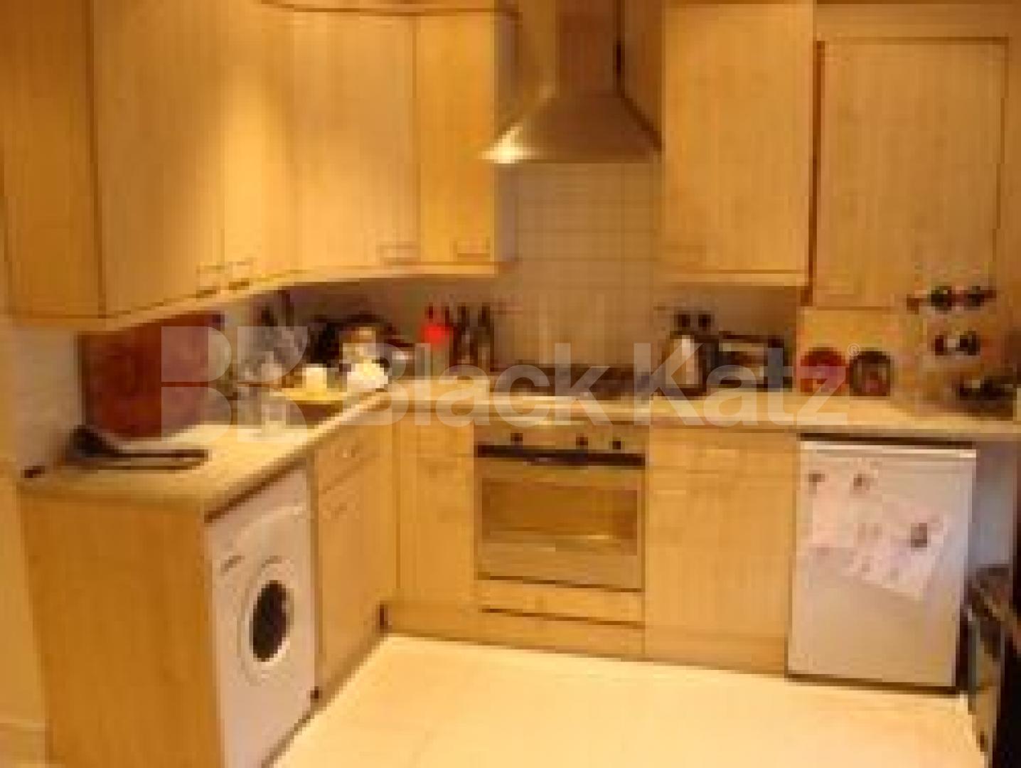 			NEW INSTRUCTION, 1 Bedroom, 1 bath, 1 reception Flat			 Milton Grove N16, Newington Green