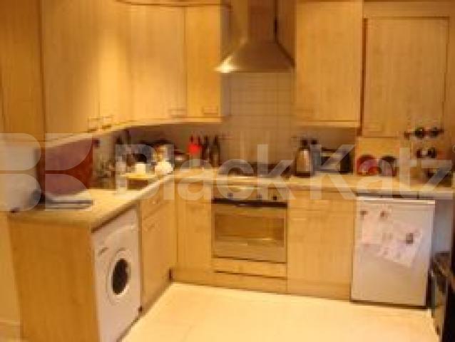 			NEW INSTRUCTION, 1 Bedroom, 1 bath, 1 reception Flat			 Milton Grove N16, Newington Green