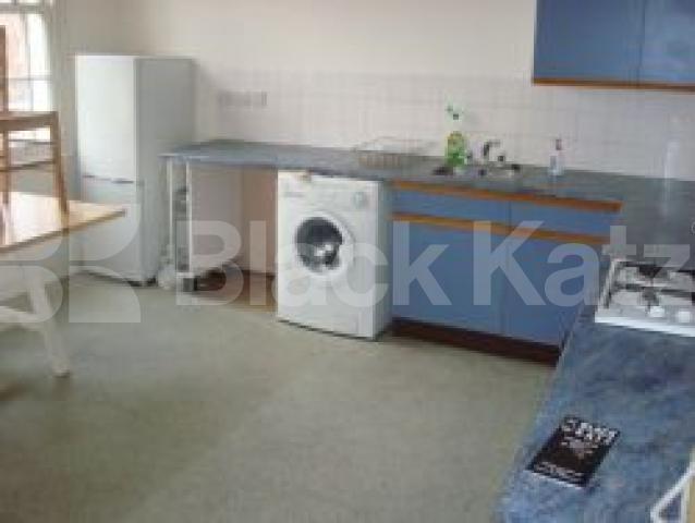 			NEW INSTRUCTION, 3 Bedroom, 1 bath, 1 reception Flat			 Wray Crescent, FINSBURY PARK N4