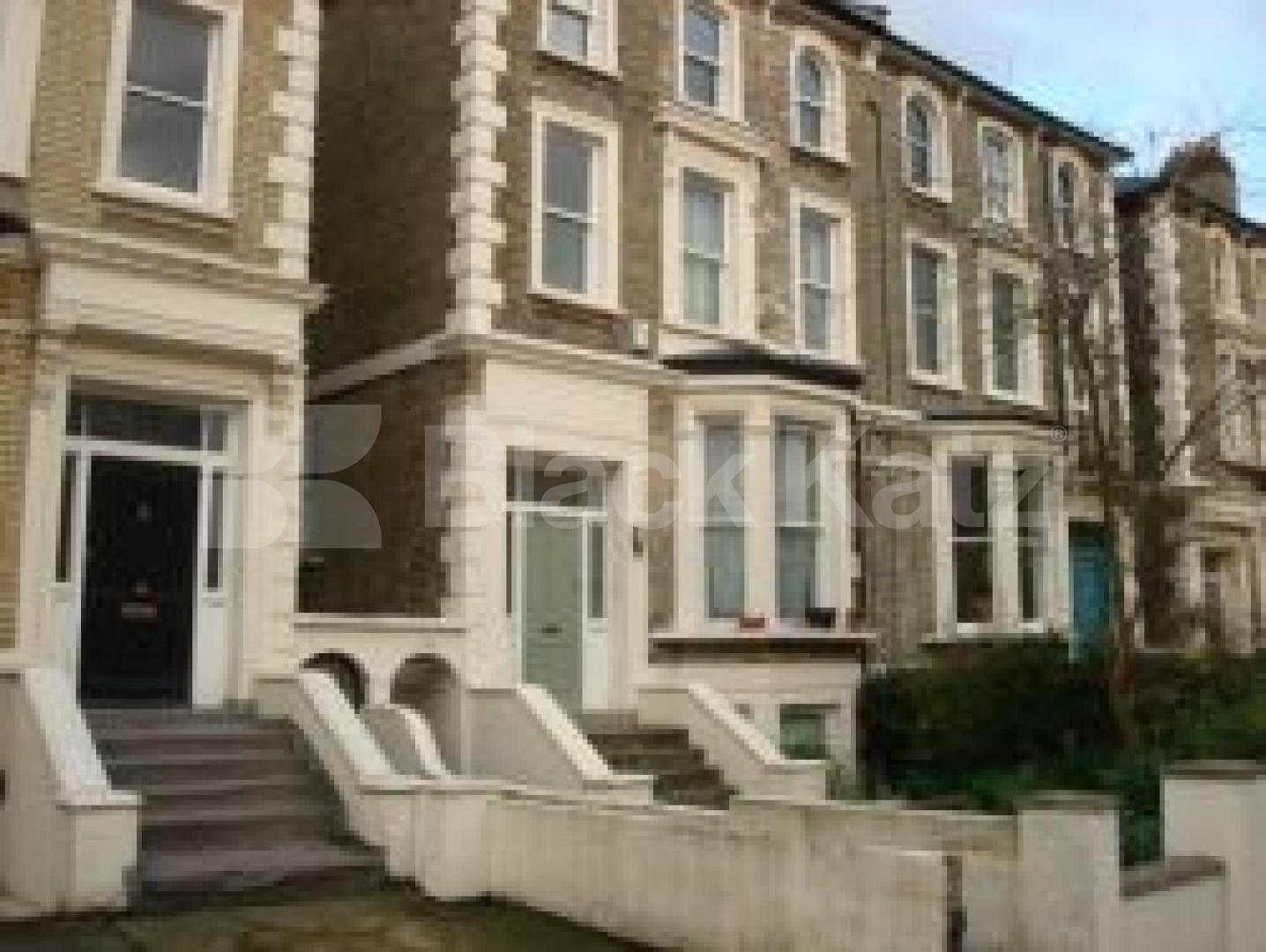 			NEW INSTRUCTION, 3 Bedroom, 1 bath, 1 reception Flat			 Wray Crescent, FINSBURY PARK N4