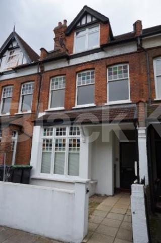 			LOVELY TWO DOUBLE BEDROOM FLAT!, 2 Bedroom, 1 bath, 1 reception Flat			 Nelson Road, CROUCH END