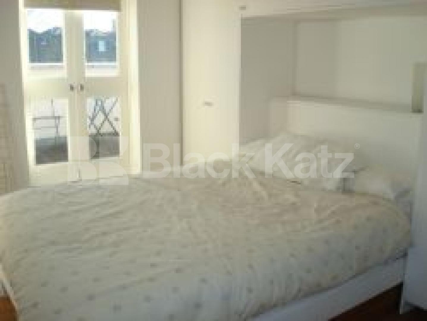 			New Instruction, 1 Bedroom, 1 bath, 1 reception Flat			 Liverpool Road, ISLINGTON