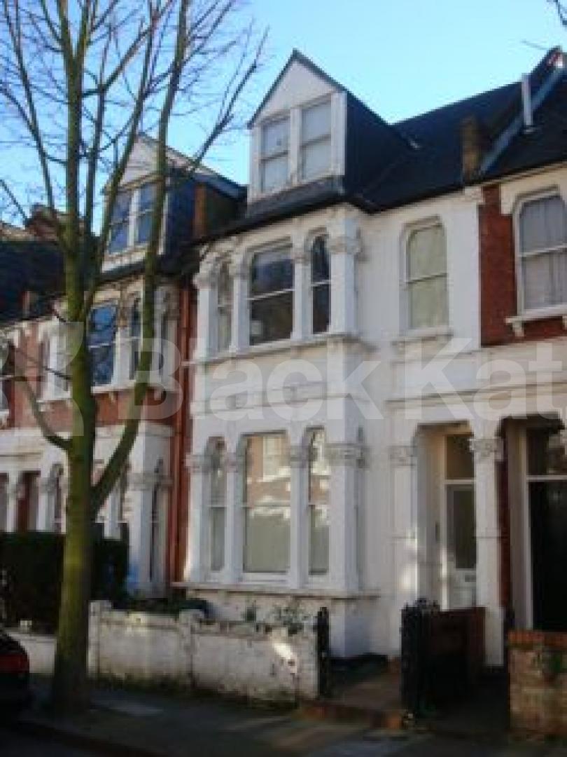 			NEW INSTRUCTION, 1 Bedroom, 1 bath, 1 reception Flat			 Waterlow road, Archway