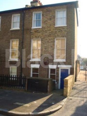 			NEW INSTRUCTION, 2 Bedroom, 1 bath, 1 reception Flat			 Buckingham Road, Islington