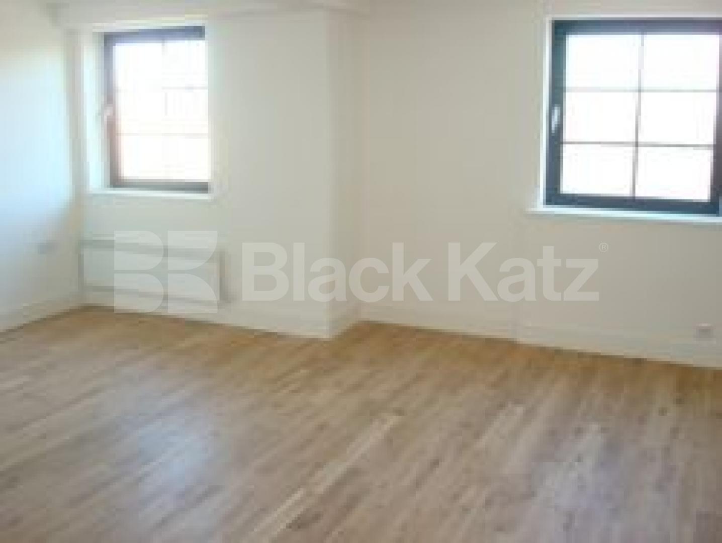 			NEW INSTRUCTION & MUST SEE !!!!, 2 Bedroom, 1 bath, 1 reception Flat			 York way, Camden/Islington borders