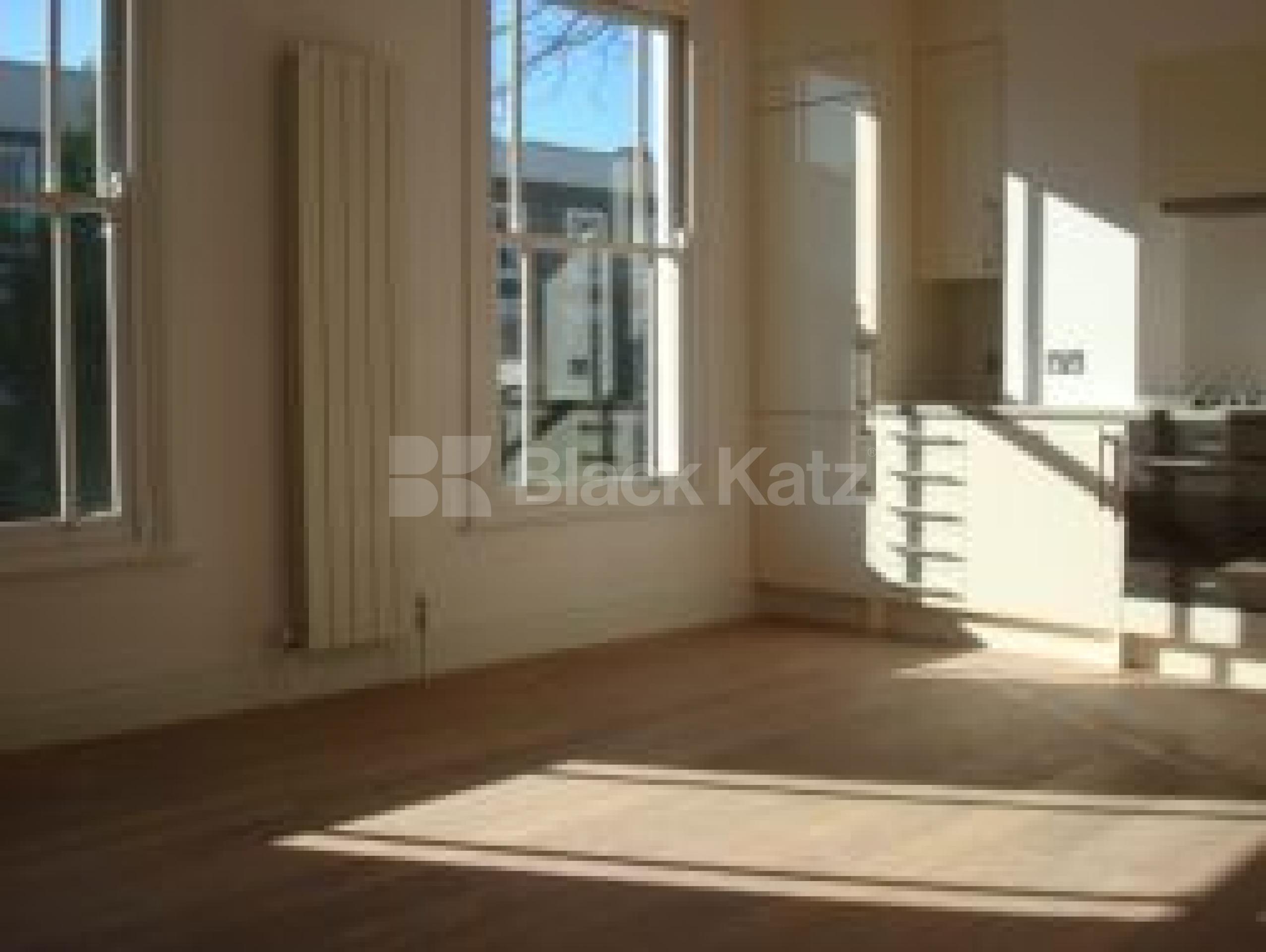 			New Instruction, 3 Bedroom, 1 bath, 1 reception Flat			 Regina Road, FINSBURY PARK N4