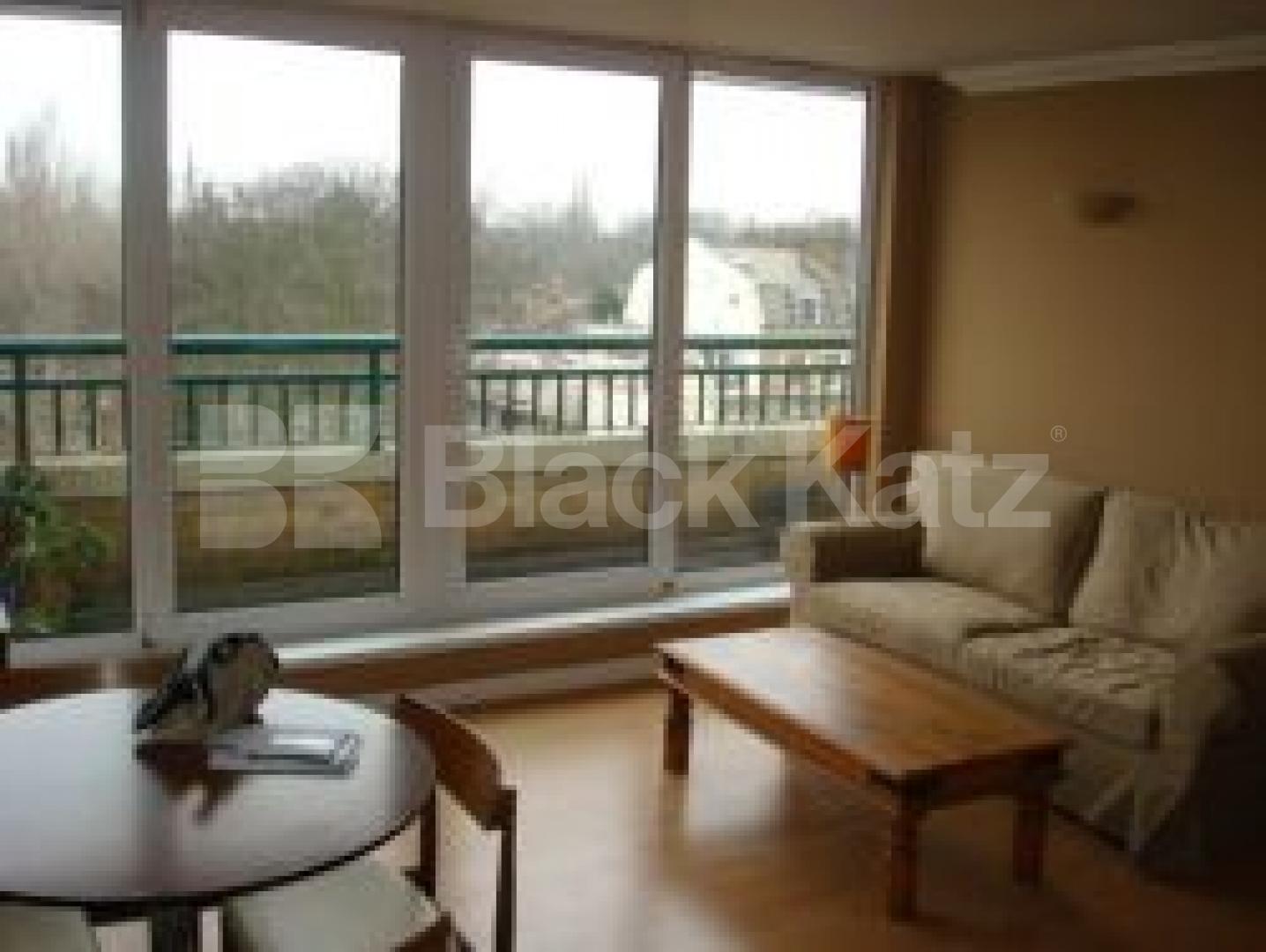 			NEW INSTRUCTION, 2 Bedroom, 1 bath, 1 reception Flat			 Abney Court, Stoke Newington