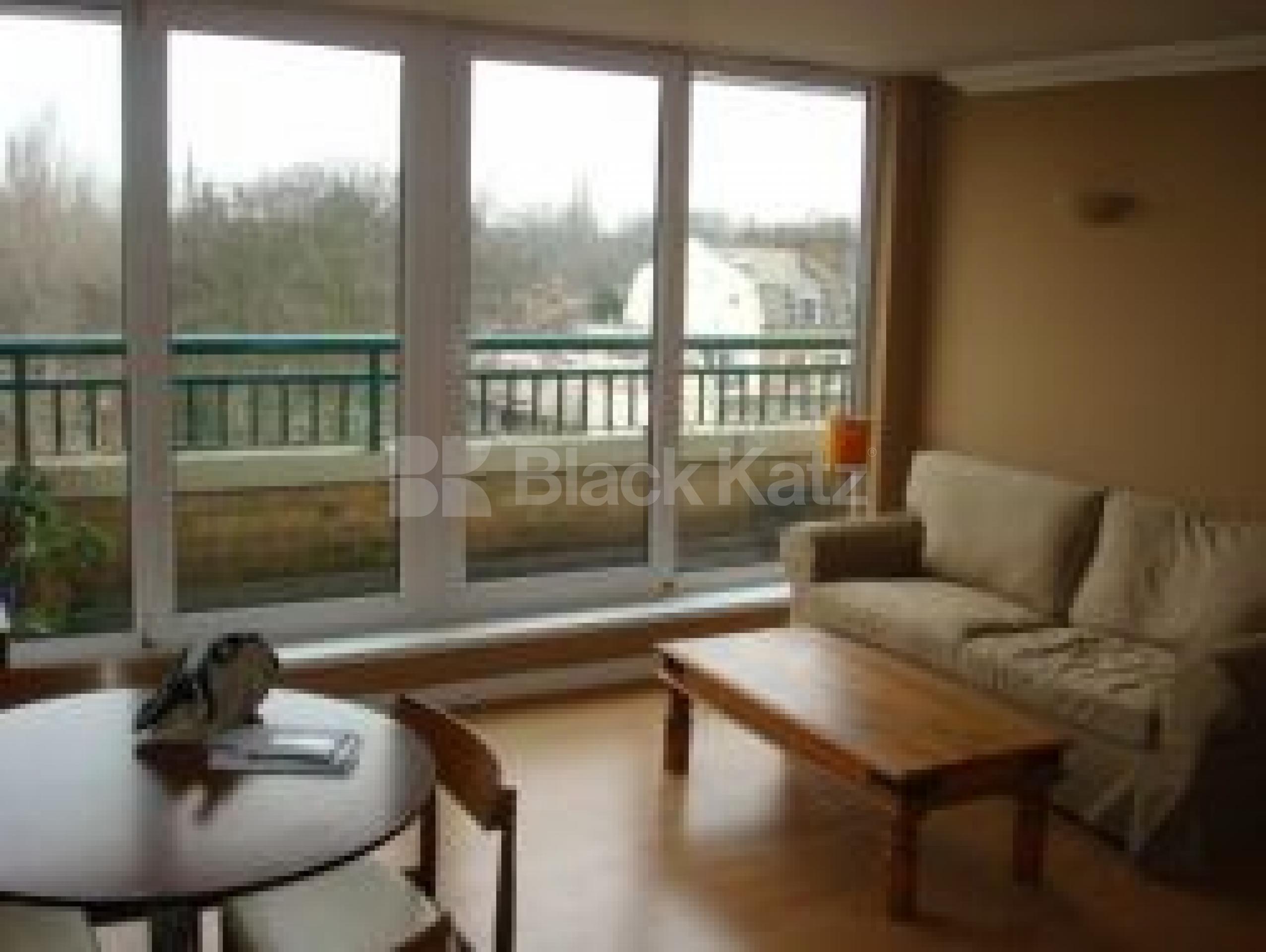 			NEW INSTRUCTION, 2 Bedroom, 1 bath, 1 reception Flat			 Abney Court, Stoke Newington N16