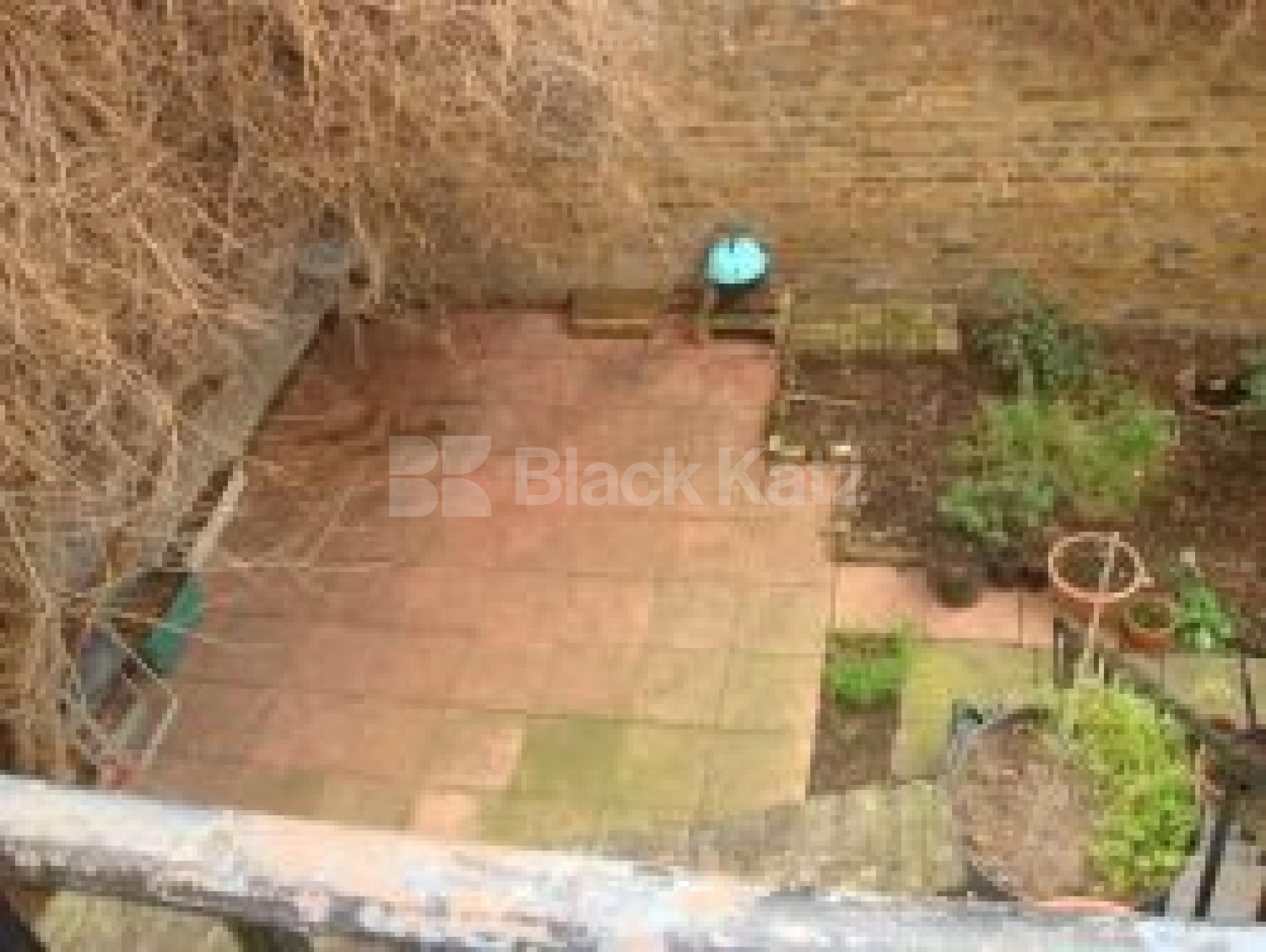 			LOCATION LOCATION LOCATION !!!, 1 Bedroom, 1 bath, 1 reception Flat			 Copenhagan Street, Islington N1