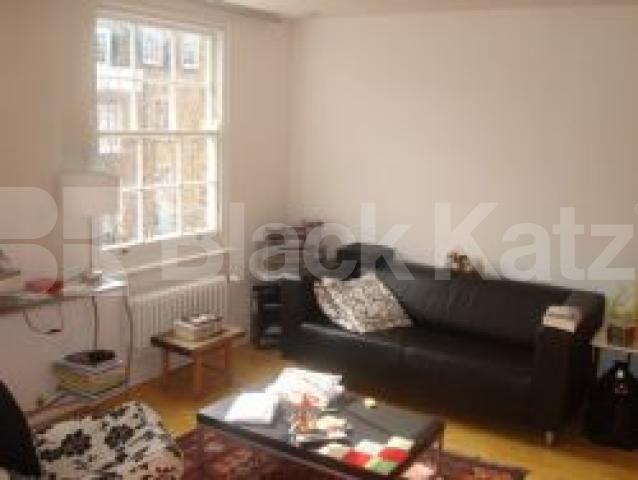			LOCATION LOCATION LOCATION !!!, 1 Bedroom, 1 bath, 1 reception Flat			 Noel Road, ANGEL