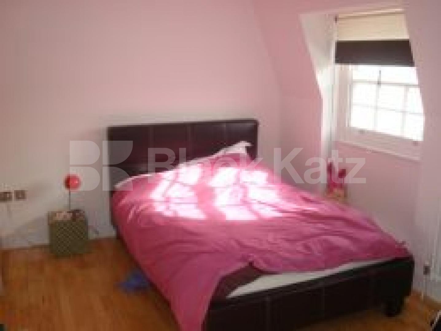 			LOCATION LOCATION LOCATION !!!, 1 Bedroom, 1 bath, 1 reception Flat			 Noel Road, ANGEL