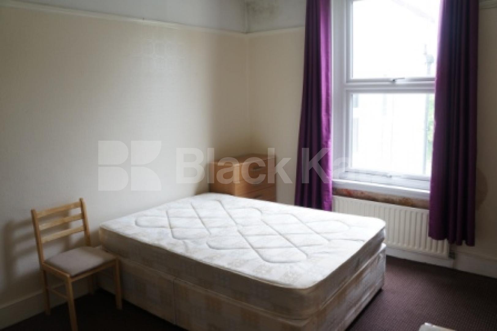 			2 Bedroom, 1 bath, 1 reception Flat			 Pembroke Road, Muswell Hill