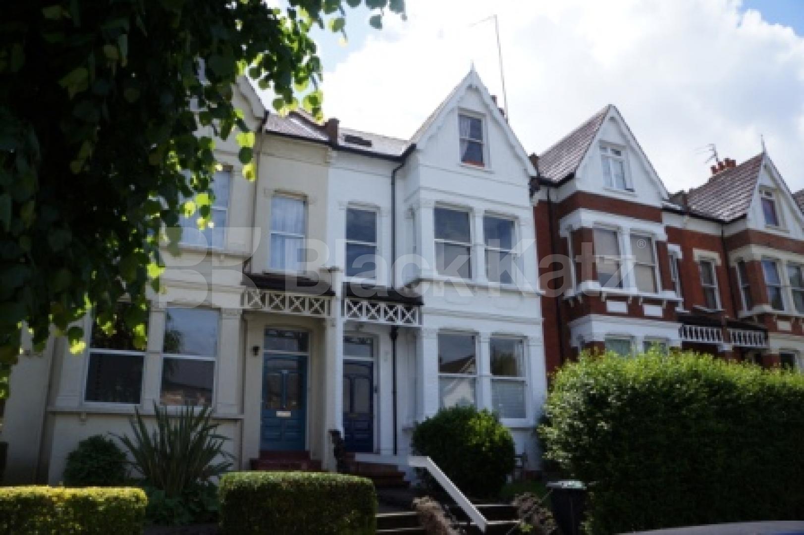 			1 Bedroom, 1 bath, 1 reception Flat			 Alexandra Park Road, Alexandra Palace
