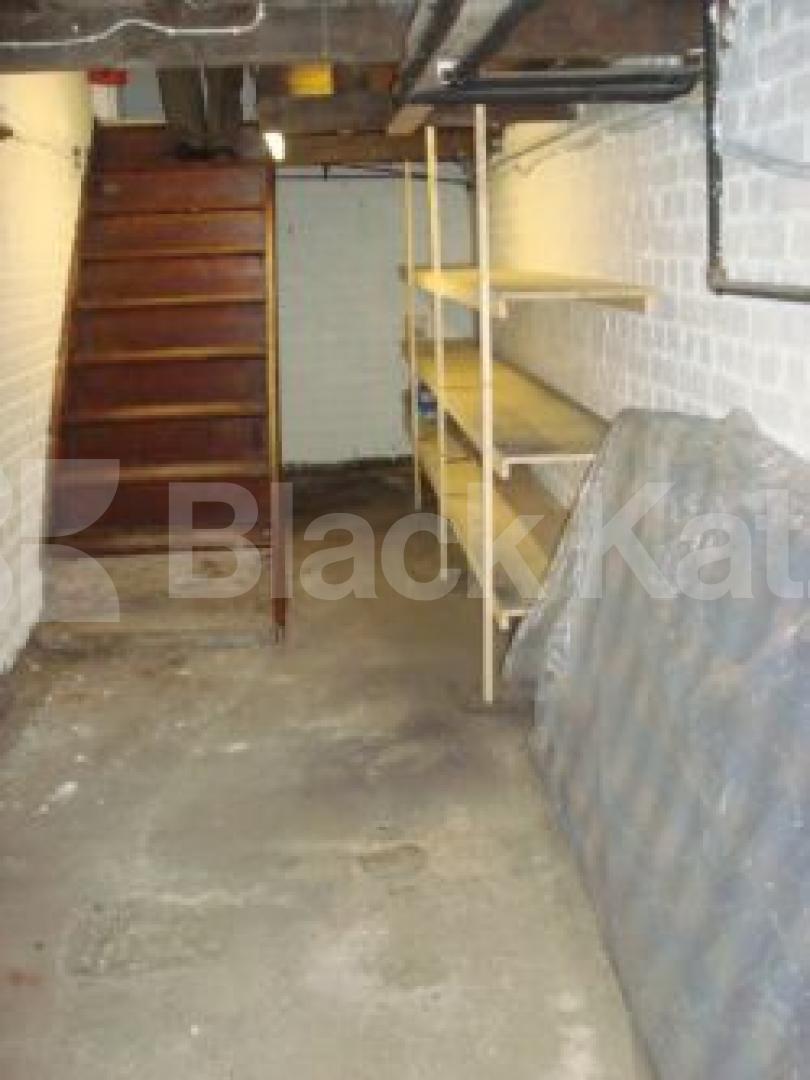 			NEW INSTRUCTION, 1 Bedroom, 1 bath, 1 reception Flat			 Highbury park, Highbury Barn